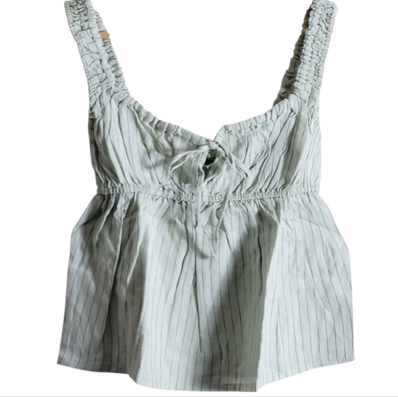 WeWoreWhat Pinstripe Tie-Front Keyhole Linen Cami Tank Top In Sage Size M - Picture 5 of 10